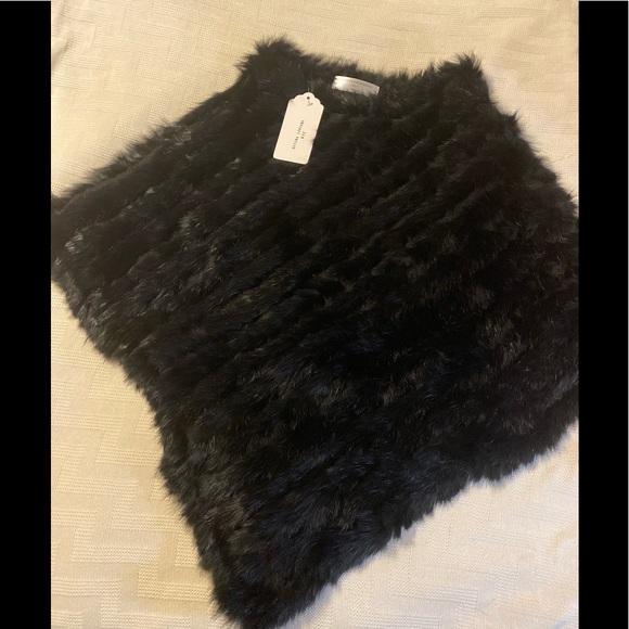 Rabbit Fur Shawls KnittedPonchos - Picture 6 of 7